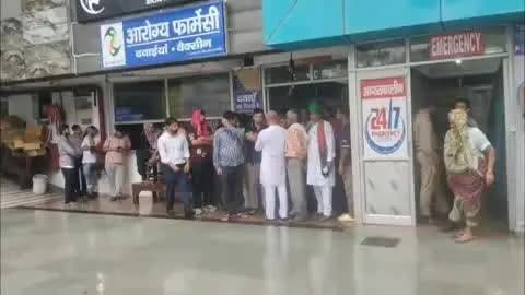 खुर्जा: खुर्जा नगर के एक नर्सिंग होम में इलाज के दौरान एक महिला की मौत, लापरवाही का आरोप