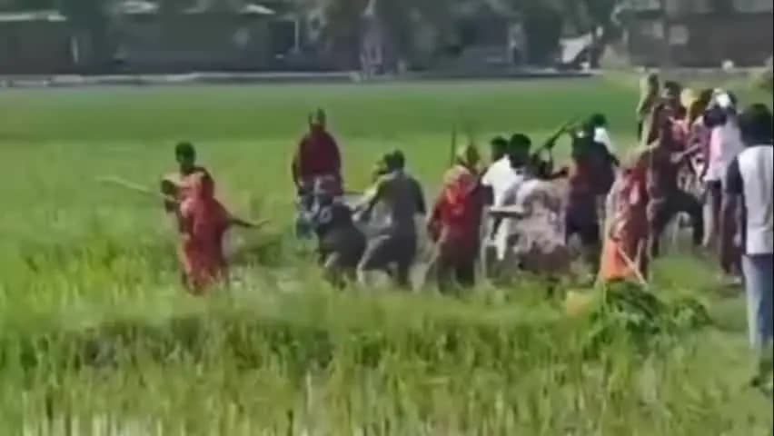 নামখানা: মৌসুমী বালিয়াড়া এলাকায় জমি সংক্রান্ত বিবাদের জেরে ধারালো অস্ত্র দিয়ে আঘাত আহত ৩