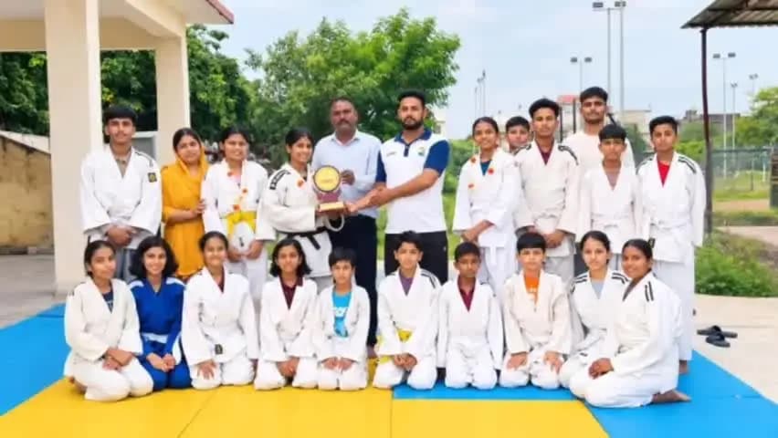 बूंदी: विधि ने राष्ट्रीय स्तर पर स्वर्ण पदक जीता, अब SGFI प्रतियोगिता में भाग लेगी