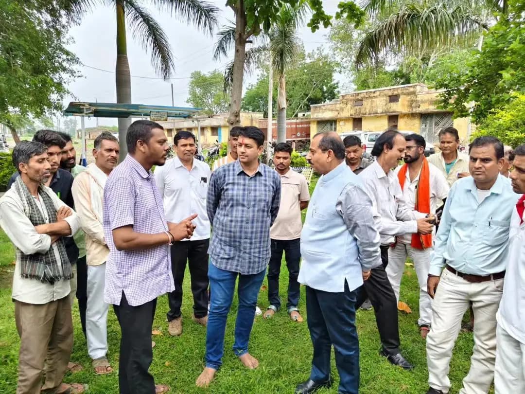 सोंडवा: आलीराजपुर में मां रेवा सेवा समागम के तहत नर्मदा संरक्षण प्रशिक्षण