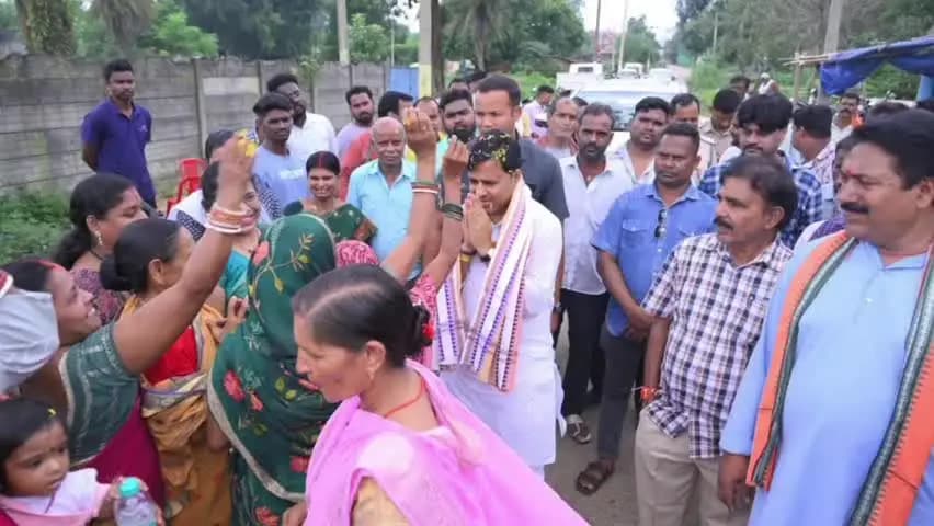 ଝାରସୁଗୁଡା: ଝାରସୁଗୁଡା ୱାର୍ଡ଼ ନମ୍ବର ୫ ଧରସାଢିପା, ସ୍ଥିତ ପବିତ୍ର ଶ୍ରୀ ହନୁମାନ ମନ୍ଦିରର ନବୀକରଣ କାର୍ଯ୍ୟ ପାଇଁ ଶିଳାନ୍ୟାସ କାର୍ଯ୍ୟକ୍ରମ ଅନୁଷ୍ଠିତ
