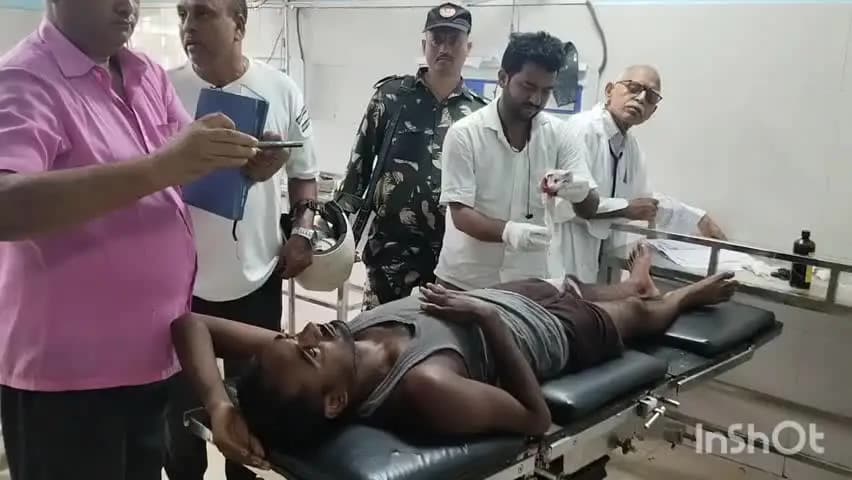 अगिआंव: लसाढ़ी गांव में घर में घुसकर रेलवे कर्मचारी के बेटे को मारी गोली, बाइक की तेज रफ्तार का विरोध करने पर हुआ विवाद