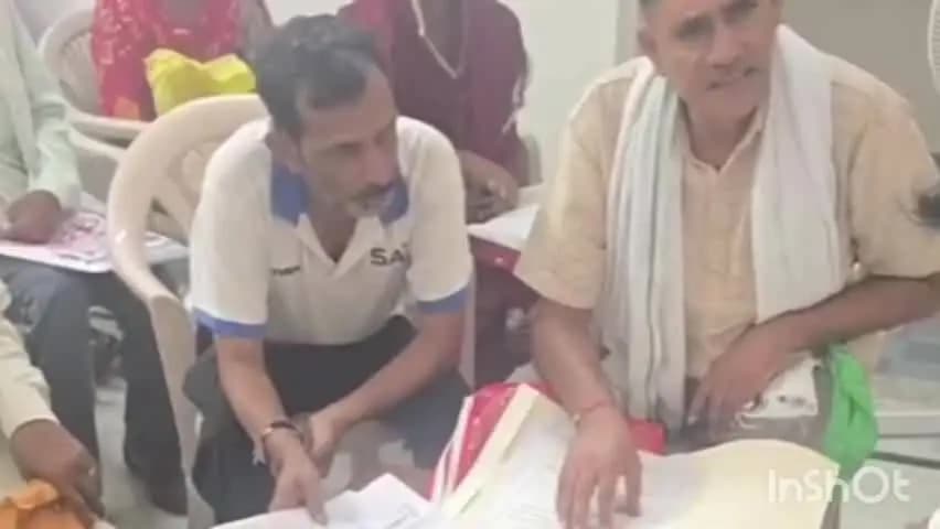 रेवाड़ी: डॉ. सतीश खोला के कार्यालय पर जनता दरबार, 120 नागरिक सरकारी योजनाओं के लाभार्थी बने