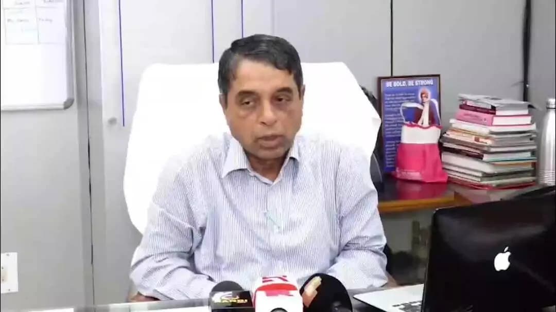 ମାଲକାନଗିରି: ପଞ୍ଚାୟତ ଓ ପୌର ନିର୍ବାଚନ ତାରିଖ ନେଇ ସ୍ପଷ୍ଟ କଲେ ରାଜ୍ୟ ନିର୍ବାଚନ କମିଶନର ମଧୁସୂଦନ ପାଢ଼ୀ