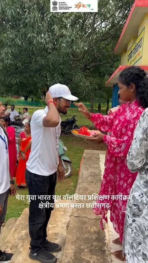 🇮🇳 MY Bharat | Youth Volunteer Training Programme
🌿 Regional Exposure Visit – Bastar, Chhattisgarh
A journey beyond training — an opportunity to learn, explore, connect, and experience the rich culture, natural beauty, and vibrant community life of Bastar. 🌳✨
Through this regional visit, our youth volunteers gained valuable experiences, strengthened teamwork, leadership, and discovered new perspectives. 🤝
Learning. Exploring. Growing. Serving. ❤️🇮🇳
#MYBharat #YouthVolunteers #Bastar #Chhattisgarh #YouthPower