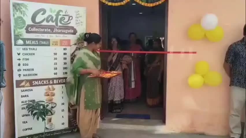 ଝାରସୁଗୁଡା: ଜିଲ୍ଲାପାଳଙ୍କ କାର୍ଯ୍ୟାଳୟ ପରିସରରେ ନୂତନ କ୍ୟାଣ୍ଟିନ ଉଦ୍ଘାଟିତ,କର୍ମଚାରୀ ଏବଂ ସାଧାରଣ ଲୋକଙ୍କୁ ମିଳିବ ରିହାତି ଦରରେ ପୁଷ୍ଟିକର ଖାଦ୍ୟ