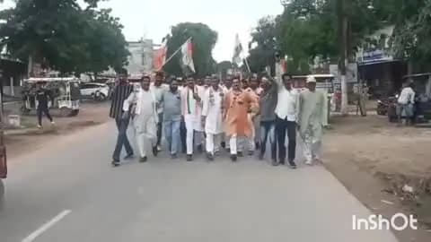 अकबरपुर: राहुल गांधी पर FIR के विरोध में कांग्रेस ने जिला मुख्यालय पर किया पैदल मार्च, भाजपा सरकार के खिलाफ नारेबाजी