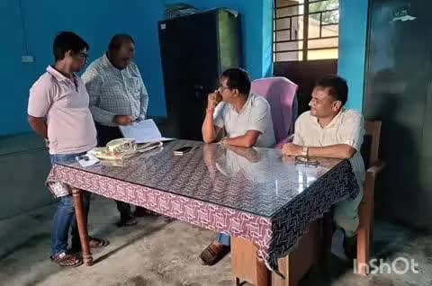 बासोपट्टी: बासोपट्टी प्रखंड विकास पदाधिकारी अनिल कुमार ने प्रखंड शिक्षा पदाधिकारी का अतिरिक्त प्रभार किया ग्रहण