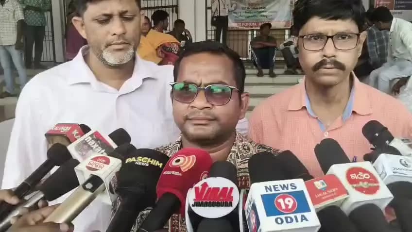 ଲଖନପୁର: ନିଯୁକ୍ତି ସମସ୍ୟା ନେଇ ଜିଲ୍ଲାପାଳଙ୍କ ଦ୍ବାରସ୍ଥ ହେଲେ ଆଶାୟୀ