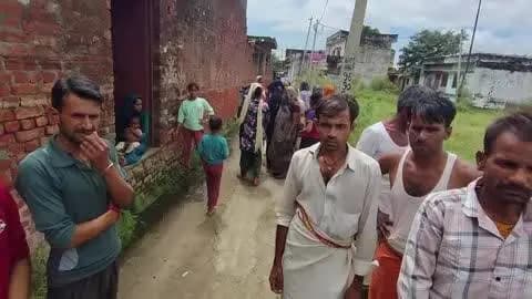 बदायूं: उझानी के गांव के 12 श्रद्धालुओं की बागपत में सड़क हादसे में मौत, 19 घायल, गांवों में पसरा मातम