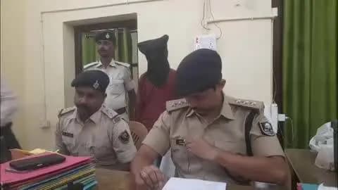 पूर्णिया पूर्व: पूर्णियां में पुलिस ने अंतरराज्यीय चोर गिरोह का पर्दाफाश कर कई मोबाइल जब्त किए