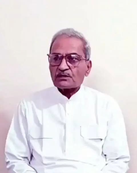 आप सभी से आग्रह है कि इस गणेशोत्सव में मिट्टी के श्री गणेश जी की स्थापना करें, पर्यावरण को स्वच्छ रखने में अपना योगदान दें। जन अभियान परिषद द्वारा आयोजित 'माटी गणेश-सिद्ध गणेश' अभियान एक अत्यंत प्रशंसनीय एवं पवित्र पहल है : सांसद - श्री जनार्दन मिश्र
CM Madhya Pradesh Dr Mohan Yadav Jansampark Madhya Pradesh
#Rewa #रीवा