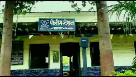 महागाव: महागाव येथे रेतीची अवैधरित्या वाहतूक करणाऱ्या विरुद्ध महागाव पोलिसात गुन्हे दाखल