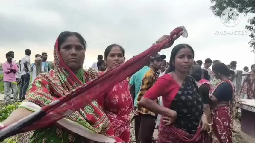 সাগর: *ধর্মান্তরের অভিযোগ ঘিরে উত্তেজনা পাথরপ্রতিমায়, মহিলাদের সঙ্গে বচসা-হামলার অভিযোগ