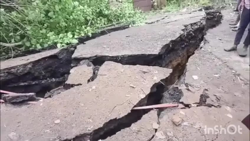 बाघमारा/कतरास: जोगता में भूधसान से मासूम की मौत, कई घर जमींदोज