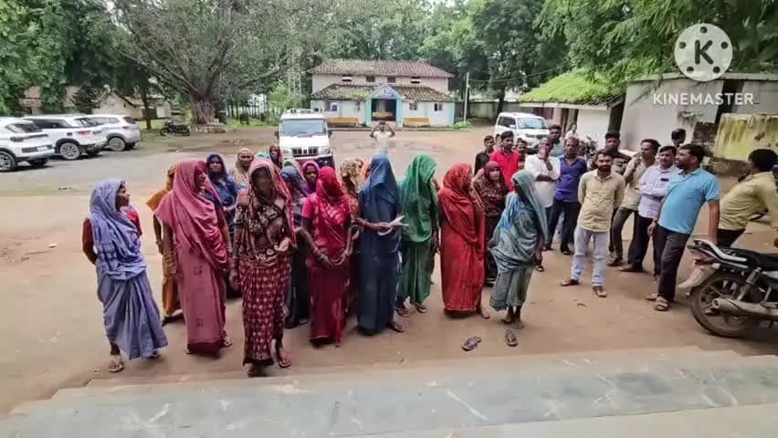 बटियागढ़: बटियागढ़ में अवैध शराब बिक्री से नाराज महिलाओं ने खोला मोर्चा, थाने में दिया आवेदन