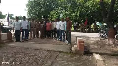 शोहरतगढ़: पत्नी ने प्रेमी के साथ मिलकर पति की हत्या कराई, थाना ढेबरूआ पुलिस ने 4 अभियुक्तों को किया गिरफ्तार