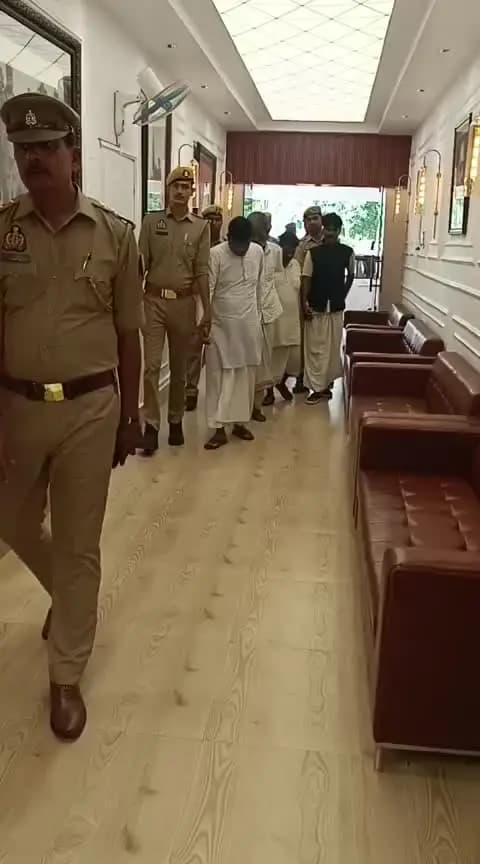 लाखों रुपए की ठगी करने वाले आरोपी गिरफ्तार सोनभद्र में पुलिस ने किया खुलासा