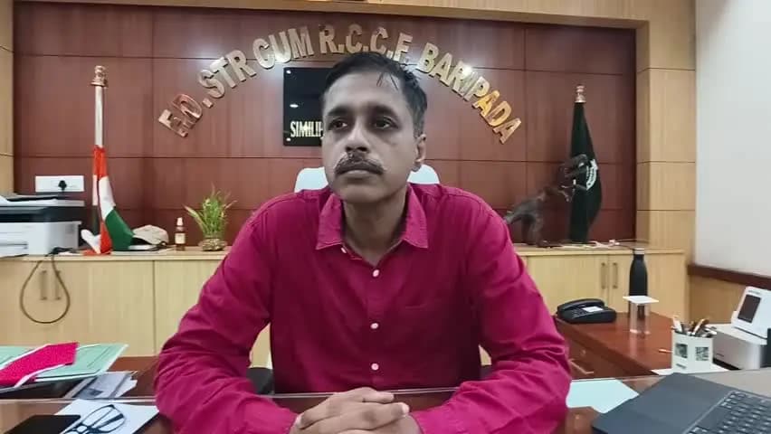 ବାରିପଦା ସଦର: ବାଲେଶ୍ୱରର ଭୋଗରାଇ ବ୍ଲକ ବିଚିତ୍ରପୁର ଜଙ୍ଗଲରେ ୫ ଓରାଙ୍ଗଉଟାନ ଉଦ୍ଧାର ଘଟଣା; ବାରିପଦାରେ ମତଦେଲେ RCCF ପ୍ରକାଶ ଚାନ୍ଦ ଗୋଗିନେନୀ