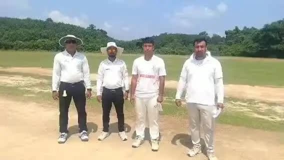 সাব্রুম: দমদমা স্টেডিয়ামে পূর্নেন্দু দত্ত স্মৃতি ক্রিকেট টুর্নামেন্টের ফাইন্যাল ম্যাচ অনুষ্ঠিত হয়