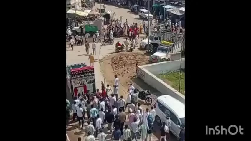 नारायणपुर: बानसूर: देवधाम जोधपुरिया के दर्शन के लिए निकलीं ध्वज यात्राएं, मंगलवार को बानसूर और नारायणपुर