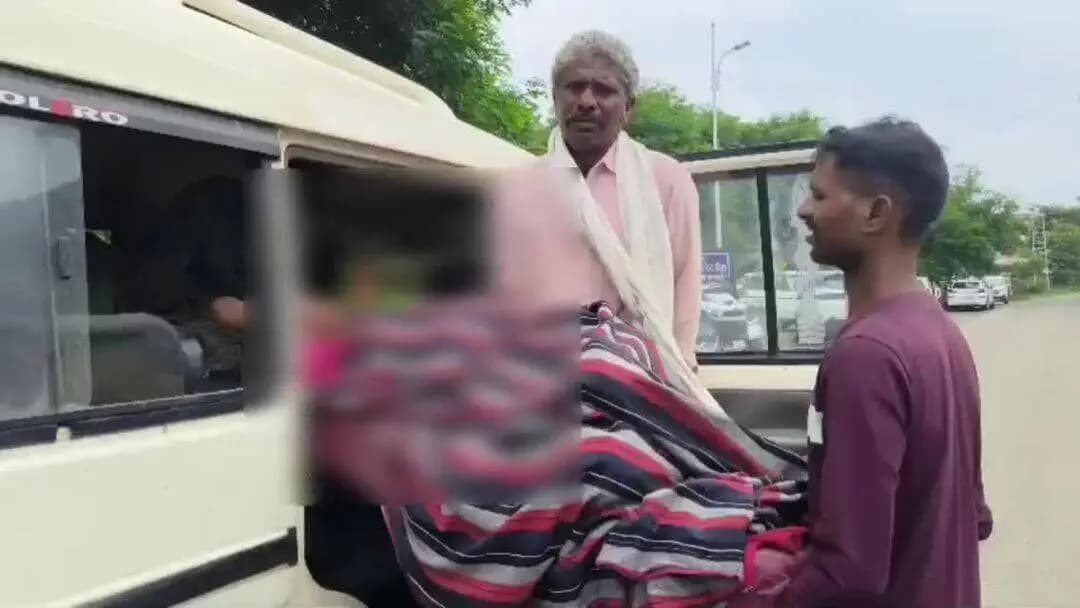 बालाघाट: गर्भवती महिला से मारपीट: किरनापुर पुलिस के थाना प्रभारी समेत 4 पुलिसकर्मी निलंबित, SP की बड़ी कार्रवाई