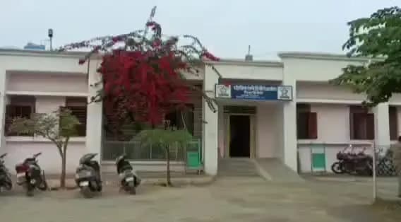 हिंगोली: हिंगोलीत तोतया सीआयडीचा बनाव; गांजाची भीती दाखवत शिक्षकाची ३ लाखांची लूट