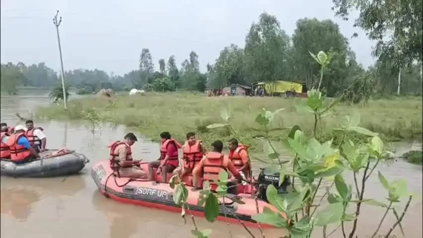 आंवला: आंवला के गांव डरुआपुर की अरिल नदी में हादसा, दो शव बरामद, तीसरे की तलाश जारी