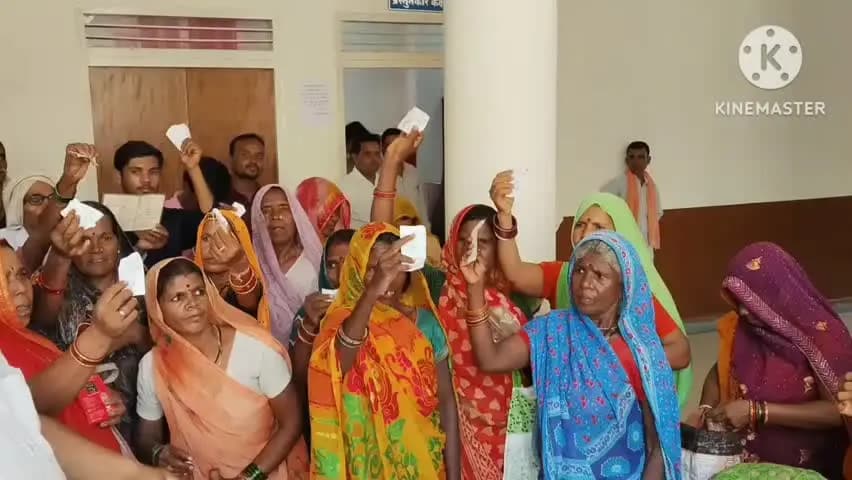 खुरई: जंगराई गांव में अवैध शराब से ग्रामीण परेशान, महिलाओं-बच्चियों का निकलना मुश्किल, SDM से शिकायत