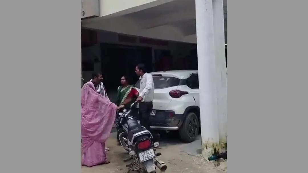 सुल्तानपुर: करौंदीकला में सर्पदंश से दो लोगों की मौत का मामला