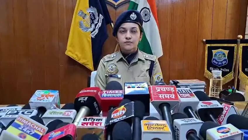 ठियोग: ठियोग में नशा कारोबारी की करोड़ों की संपत्ति सीज, हजाम की दुकान की आड़ में करता था नशा बिक्री