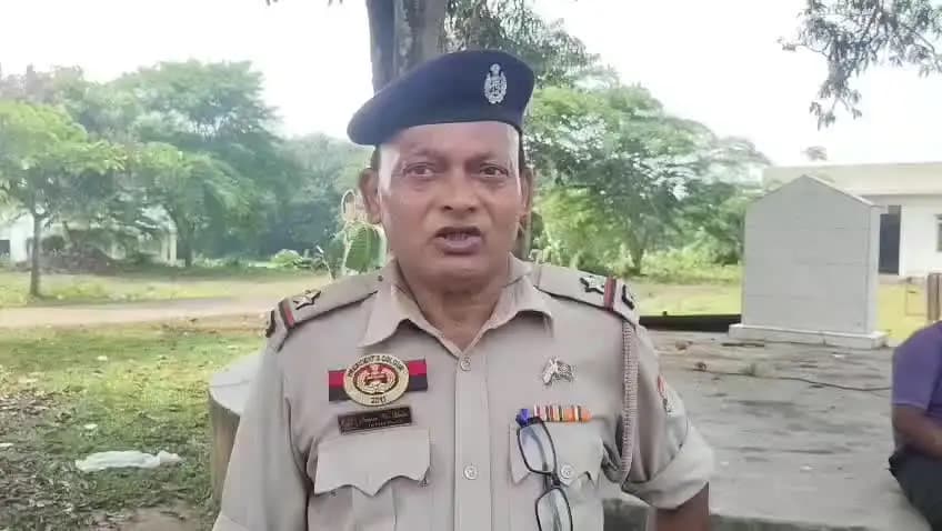 সাব্রুম: শ্রীনগর আমলকী পাড়ায় এক ব্যাক্তি ফাঁসিতে আত্মহত্যা করেন,তদন্তে শ্রীনগর ফাঁড়ি থানার পুলিশ