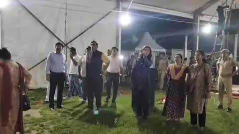 कलीनगर: न्यूरिया स्थित राजकीय इंटर कॉलेज में कल आयोजित होने वाले कार्यक्रम की तैयारी देखने पहुंचे डीएम
