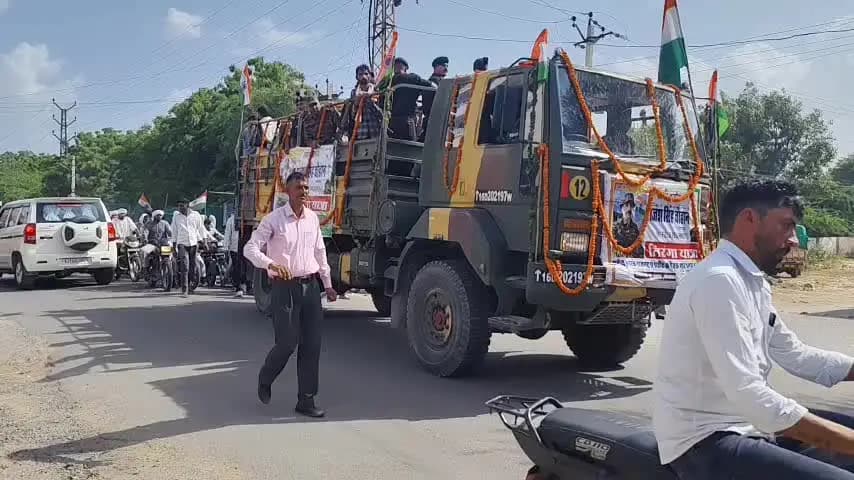 सिद्धमुख: हृदय गति रुकने से सैनिक राजेश सिंह चौहान का निधन, सैन्य सम्मान के साथ घणाऊ में अंत्येष्टि की गई