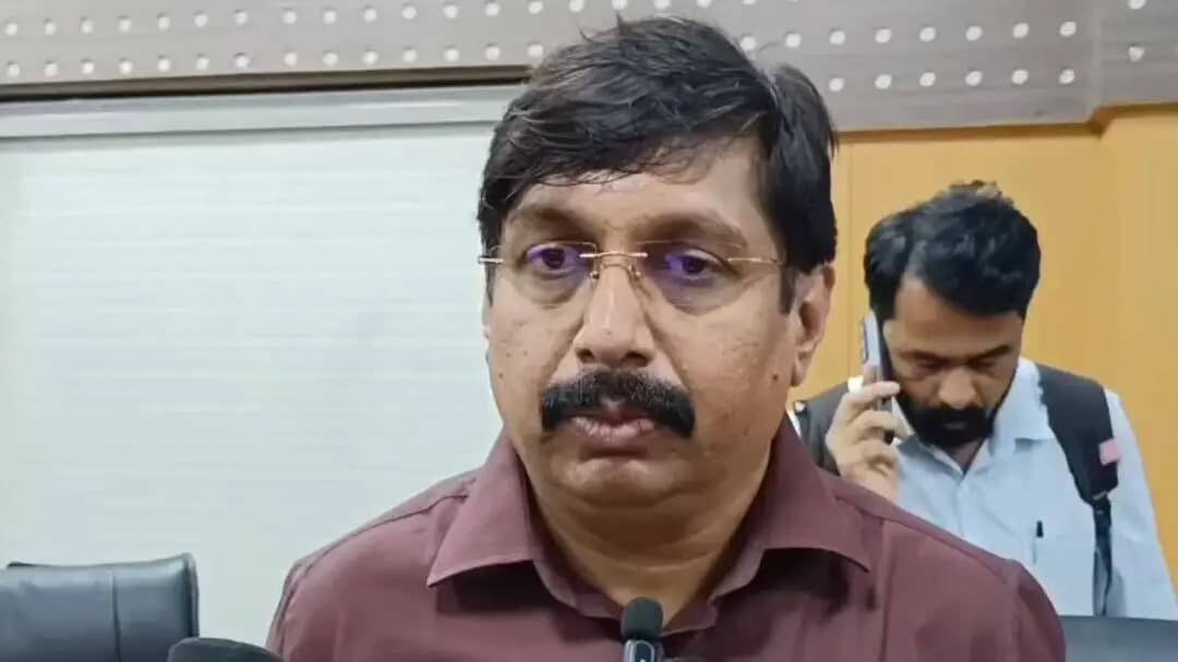 माळशिरस: उजनी धरण 100 टक्के भरत नाही; धरणात 19 टीएमसी गाळ : खासदार धैर्यशील मोहिते पाटील