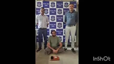 મોડાસા: ડુંગરવાડા ચોકડી પાસે પાન પાર્લરમાં ચાલતી વરલી મટકાની ક્લબ પર દરોડો: ટાઉન પોલીસે એક ઈસમ ₹૧૮,૫૦૦ના મુદ્દામાલ સાથે ઝડપાયો