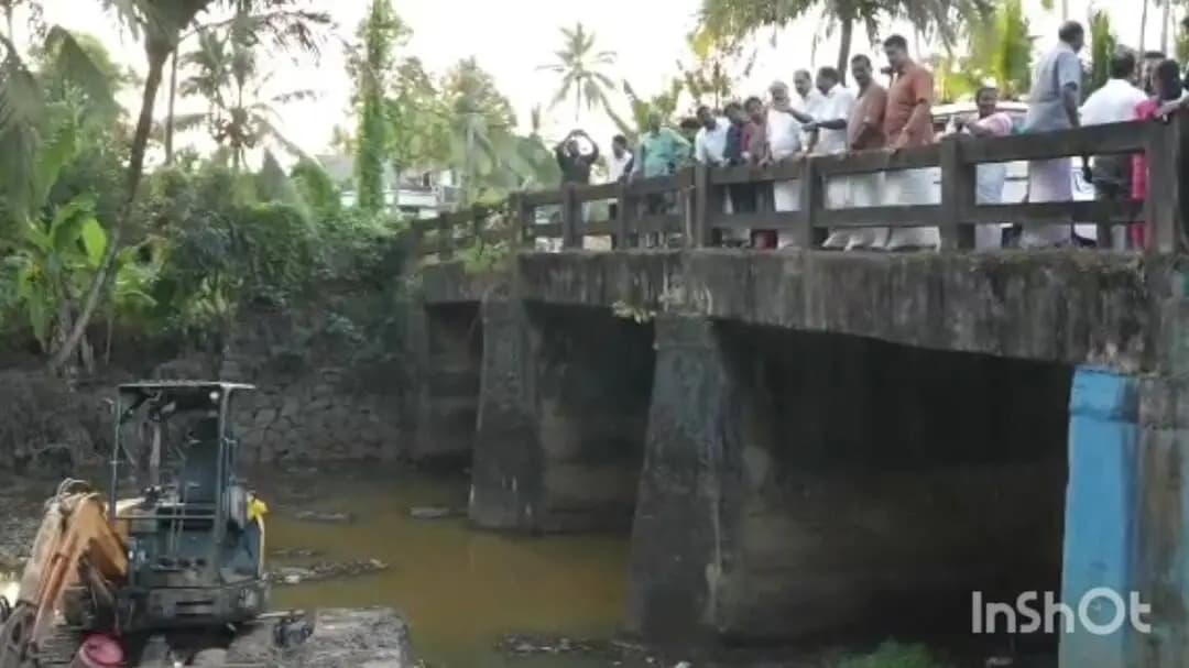 തിരുവല്ല: പത്തനംതിട്ടയിൽ പ്രളയ ബാധിത പ്രദേശങ്ങൾ നിയമസഭ പരിസ്ഥിതി സമിതി സന്ദർശിച്ചു