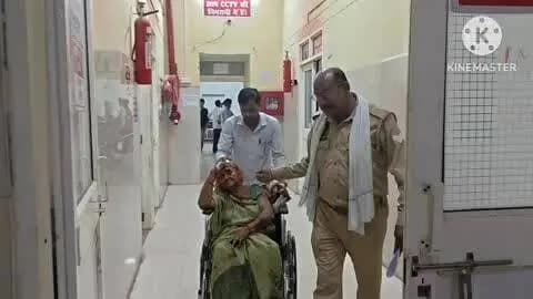 फिरोज़ाबाद: कुशवाहा बाटिका इलाके में बच्चों के विवाद में हुआ खूनी संघर्ष, एक वृद्ध महिला गंभीर रूप से घायल