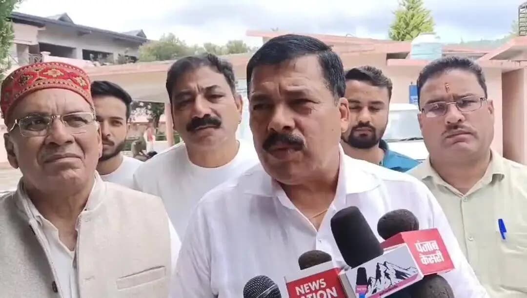 पाटी: विकास खंड पाटी में भ्रष्टाचार के मामले में जांच का आश्वासन मिलने पर विधायक खुशाल अधिकारी हुए संतुष्ट