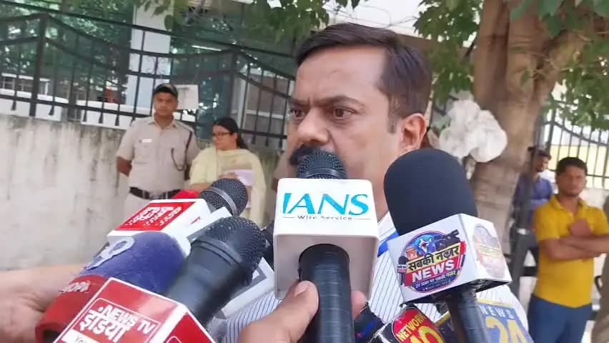 ओखला औद्योगिक क्षेत्र में सिलेंडर ब्लास्ट से हुई मौत पर एसडीएम ने दिया बयान