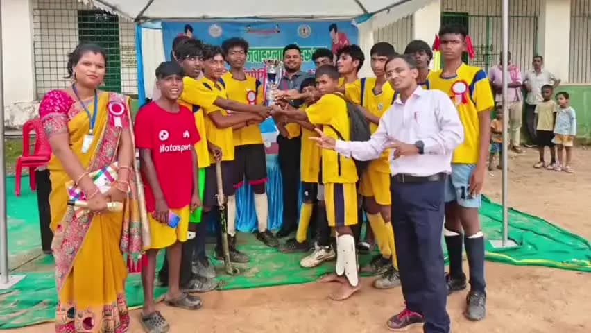भंडरा: जिला स्तरीय नेहरू कप हॉकी: बिटपी ने 15 और 17 आयु वर्ग में खिताब जीते, राज्य स्तरीय प्रतियोगिता में जगह बनाई