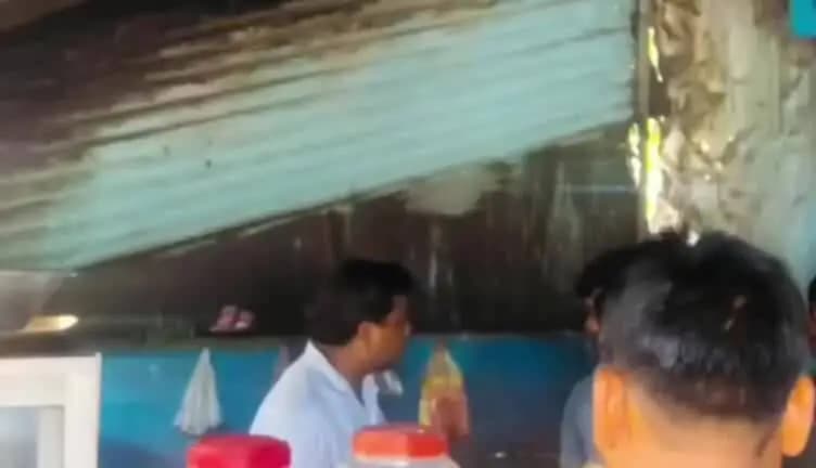 भंडरिया: भंडरिया में खाद्य सुरक्षा विभाग की छापेमारी, 50 किलो से अधिक मिठाइयां नष्ट