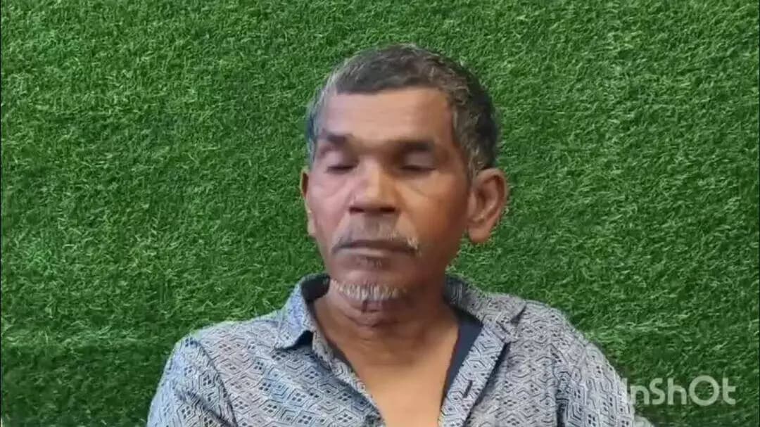 गोरखपुर: भाई-भाभी की प्रताड़ना से परेशान व्यक्ति ने बेचा अपना मकान और जमीन, प्रेस कॉन्फ्रेंस में बताई पीड़ा