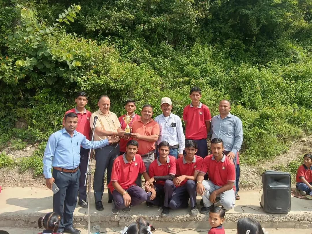 पच्छाद: धार-टिकरी के राजकीय स्कूल के खिलाड़ियों ने जिला और जोन स्तर पर जीते पदक, राज्य स्तरीय चयन
