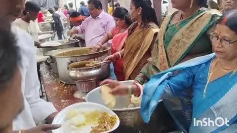 दाउदनगर: दाउदनगर के मंदिरों व ठाकुरबाड़ियों में धूमधाम से मनाई गई भगवान श्री कृष्ण की छठी, श्रद्धालुओं ने किया प्रसाद ग्रहण