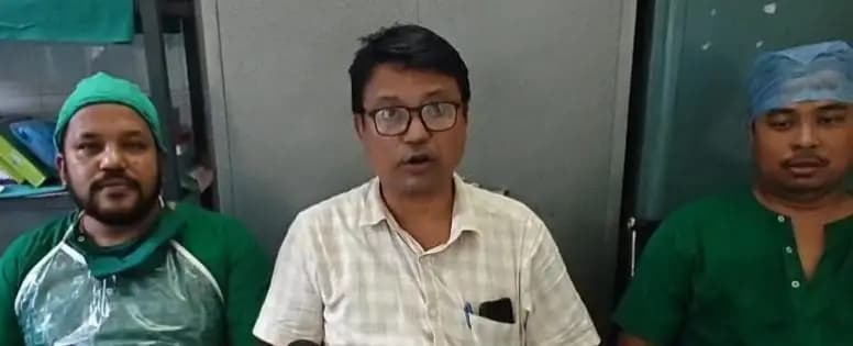 খোয়াই: খোয়াই জেলা হাসপাতালে ৩ কেজি ওজনের টিউমার সফলভাবে অপারেশন