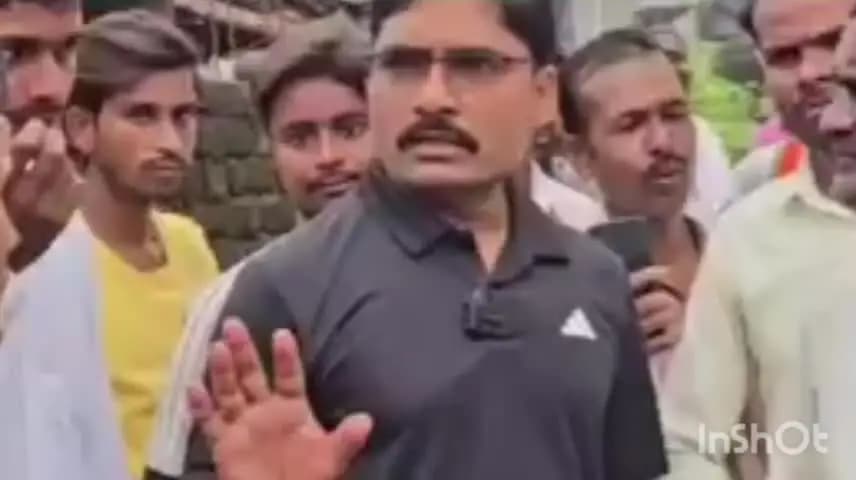 बरडीहा: बरडीहा में बीडीओ सह सीओ ने जन चौपाल में सुनीं ग्रामीणों की समस्याएं, कई मामलों का मौके पर ही किया समाधान