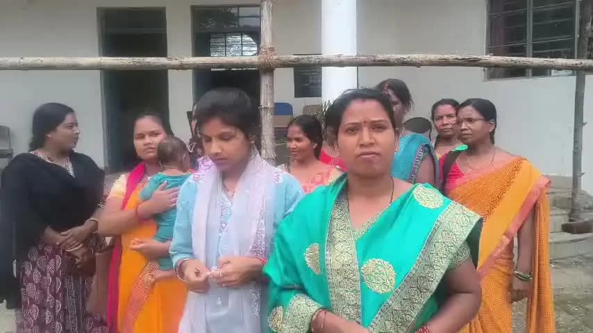 कोलेबिरा: नौकरी के नाम पर ठगी की शिकार महिला ने सुनाई आपबीती