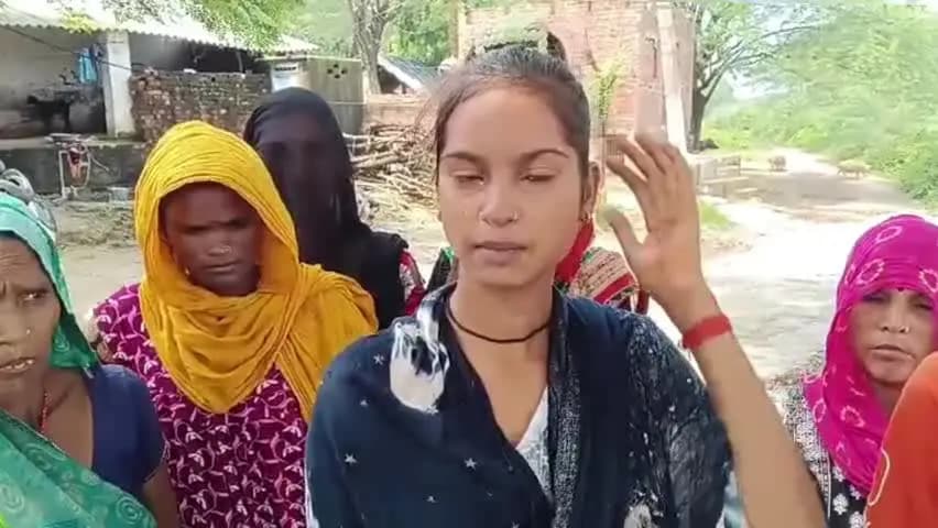 भरथना: भरथना इलाके में नाबालिक किशोरी से गलत हरकतों के विरोध में घर में घुसकर मारपीट, आठ पर दर्ज हुआ मुकदमा