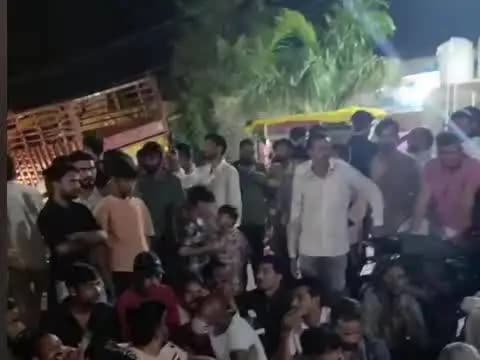 सुनेल: तीन छात्राओं के साथ छेड़छाड़ का आरोप, कड़ी कार्रवाई की मांग को लेकर ग्रामीणों ने किया रोड जाम